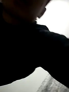 Lobo 1019 online show from March 4, 2025, 3:00 am