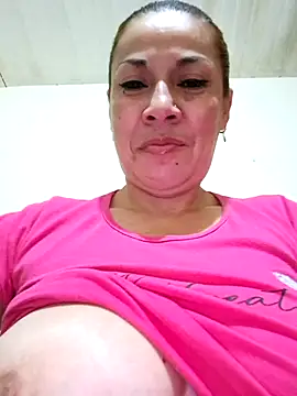 Snapshot of Zaralu_ chatting on March 27, 2026, 12:28 pm Zaralu online show from March 27, 2026, 12:28 pm