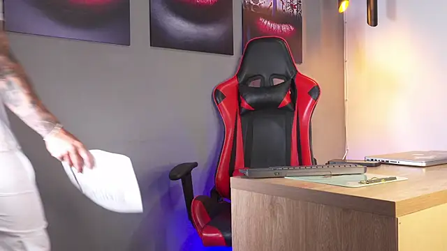 joseph boy online show from April 11, 2026, 11:47 am