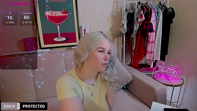 Snapshot of Tasty_booty chatting on October 8, 2025, 2:13 am Tasty booty online show from October 8, 2025, 2:13 am