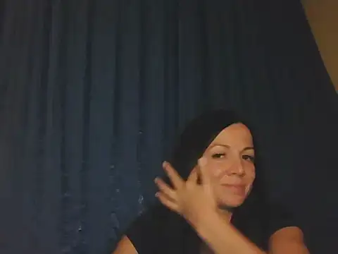 Alika lorens talk online show from September 24, 2025, 6:36 pm