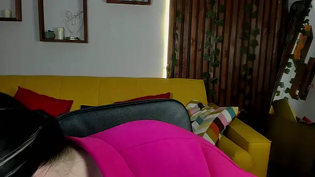 MaryAriel online show from March 5, 2025, 3:08 am