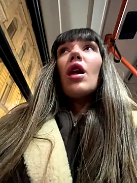 Snapshot of Sophie_Avory chatting on November 20, 2025, 8:20 pm Sophie Avory online show from November 20, 2025, 8:20 pm