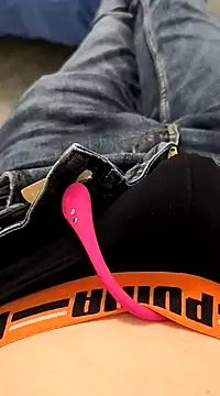 Snapshot of geilehecke1 chatting on December 19, 2024, 5:08 pm geilehecke1 online show from December 19, 2024, 5:08 pm