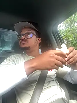 demonpt3 online show from October 30, 2025, 3:31 pm