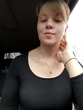 Snapshot of astiSWEET chatting on November 13, 2025, 9:02 am astiSWEET online show from November 13, 2025, 9:02 am