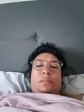 katysquirtdirty online show from April 26, 2026, 11:07 am