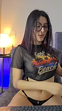 Snapshot of GabrielaMK chatting on June 10, 2026, 10:49 am GabrielaMK online show from June 10, 2026, 10:49 am