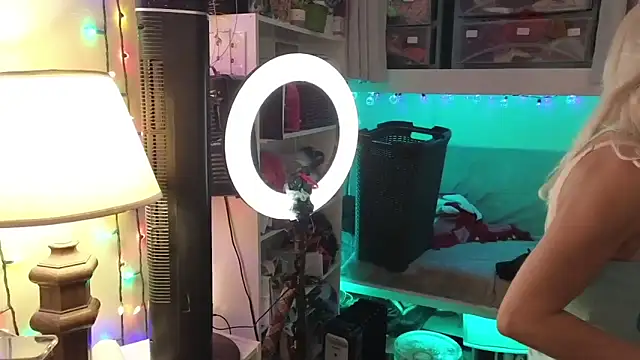 cunty tranny lydia online show from February 28, 2026, 5:18 am