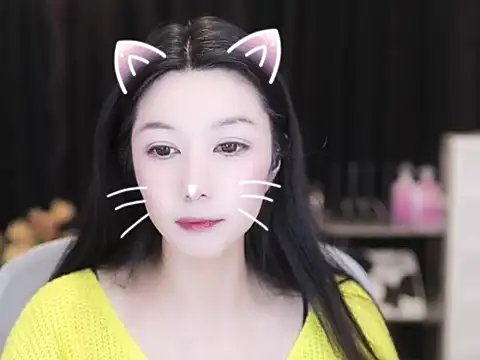 Snapshot of Nuyoah-77 chatting on October 9, 2025, 3:12 pm Nuyoah-77 online show from October 9, 2025, 3:12 pm