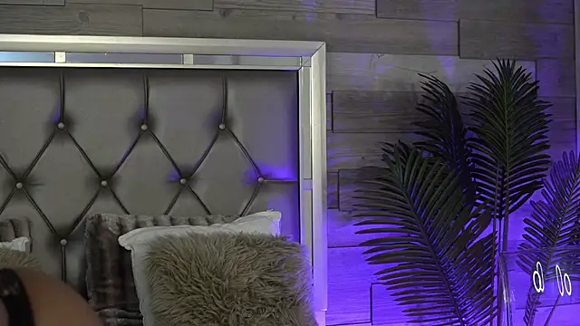 KeylaConner online show from January 17, 2026, 5:33 am