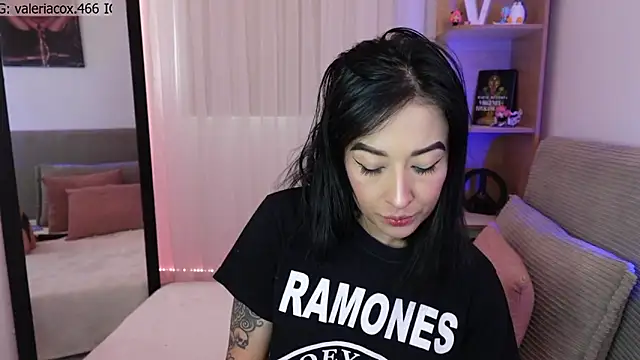 ValeriaCox online show from January 15, 2026, 11:46 am