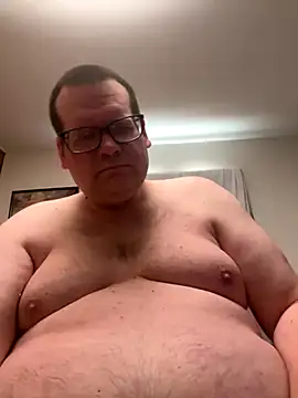 Snapshot of treatbobnicer chatting on December 4, 2025, 3:44 pm treatbobnicer online show from December 4, 2025, 3:44 pm