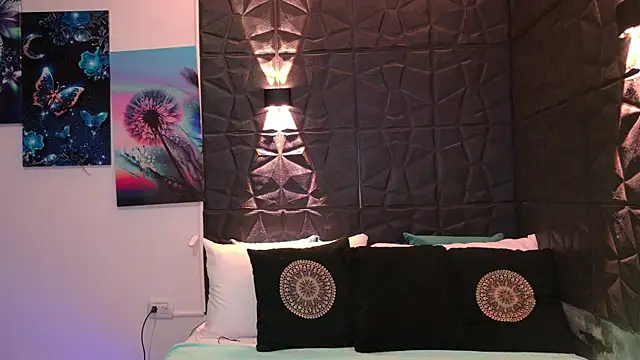 Snapshot of graceymilf666 chatting on October 24, 2025, 11:31 am graceymilf666 online show from October 24, 2025, 11:31 am