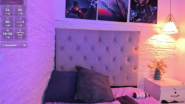 Snapshot of graceymilf666 chatting on March 16, 2025, 2:44 pm graceymilf666 online show from March 16, 2025, 2:44 pm