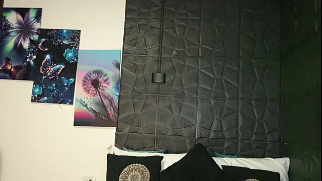 Snapshot of graceymilf666 chatting on October 21, 2025, 11:31 am graceymilf666 online show from October 21, 2025, 11:31 am