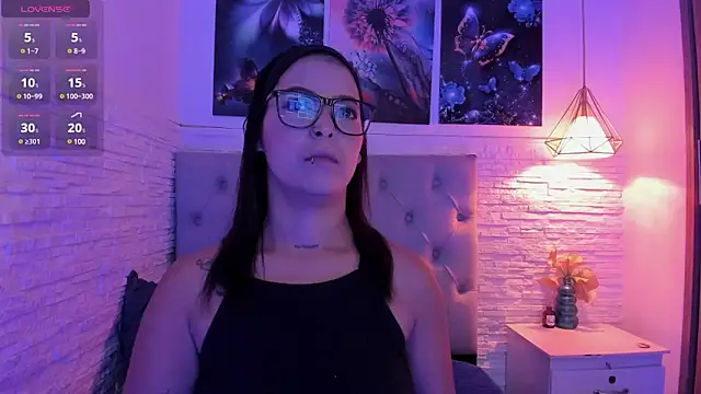 Snapshot of graceymilf666 chatting on March 20, 2025, 11:27 am graceymilf666 online show from March 20, 2025, 11:27 am