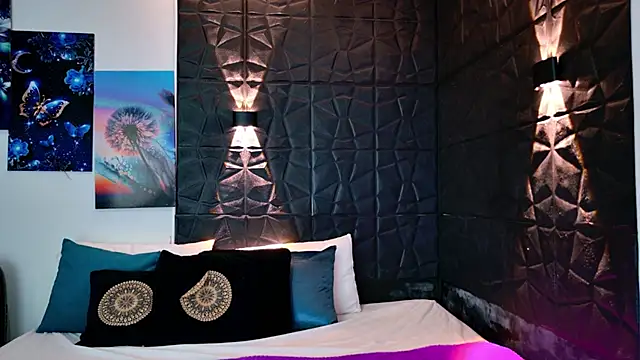 Snapshot of graceymilf666 chatting on December 3, 2025, 11:31 am graceymilf666 online show from December 3, 2025, 11:31 am