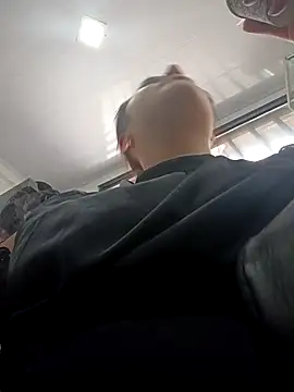 Lesly 10- online show from November 26, 2025, 2:17 pm