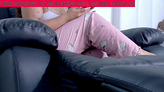 Snapshot of latinfeet-qos chatting on July 21, 2026, 3:09 am latinfeet-qos online show from July 21, 2026, 3:09 am