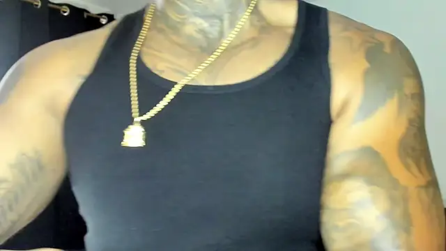 Snapshot of Exotic_tatto27121 chatting on April 3, 2026, 7:42 pm Exotic tatto27121 online show from April 3, 2026, 7:42 pm