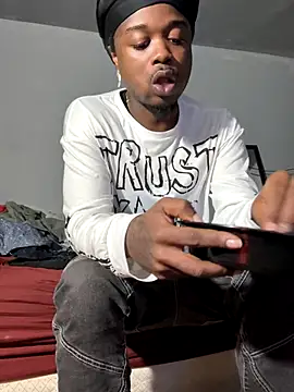 Snapshot of SluttyLyfe4L chatting on November 6, 2025, 12:20 pm SluttyLyfe4L online show from November 6, 2025, 12:20 pm