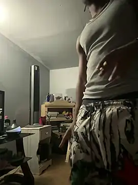 Snapshot of SluttyLyfe4L chatting on July 28, 2026, 4:27 pm SluttyLyfe4L online show from July 28, 2026, 4:27 pm
