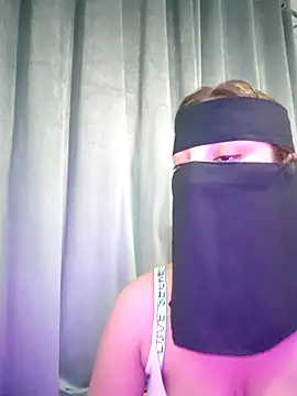 Snapshot of _arabica_ chatting on December 2, 2025, 7:04 pm arabica online show from December 2, 2025, 7:04 pm