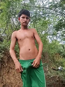 Juan Hotcaliemte online show from April 24, 2026, 11:34 am
