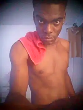 Snapshot of yozael chatting on July 13, 2026, 5:01 pm yozael online show from July 13, 2026, 5:01 pm