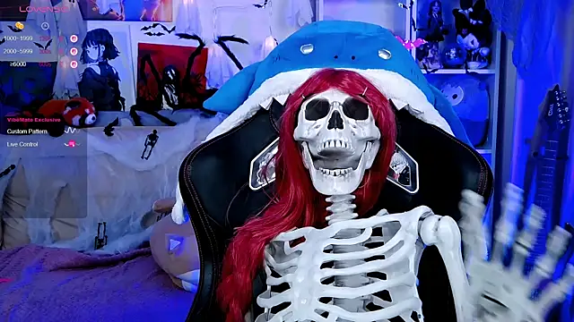 Snapshot of _Sparkland_ chatting on October 23, 2025, 9:35 pm Sparkland online show from October 23, 2025, 9:35 pm