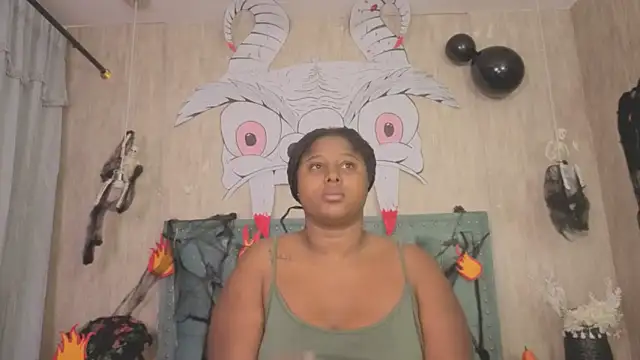 Alexa roussee online show from October 25, 2025, 1:34 pm