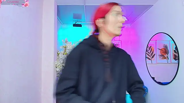 Snapshot of Dafne_huges chatting on November 24, 2025, 7:36 pm Dafne huges online show from November 24, 2025, 7:36 pm