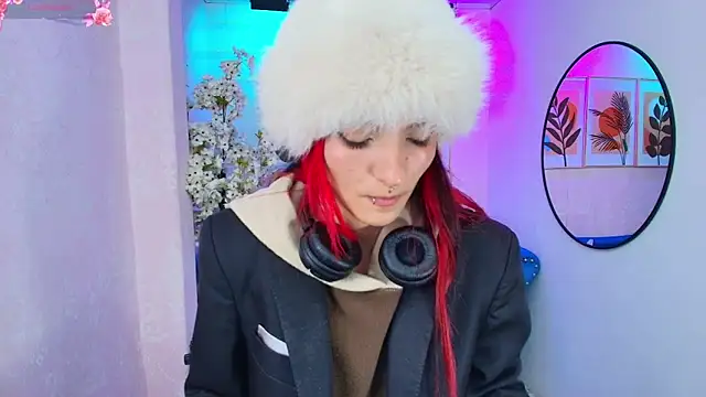 Snapshot of Dafne_huges chatting on December 5, 2025, 7:12 pm Dafne huges online show from December 5, 2025, 7:12 pm