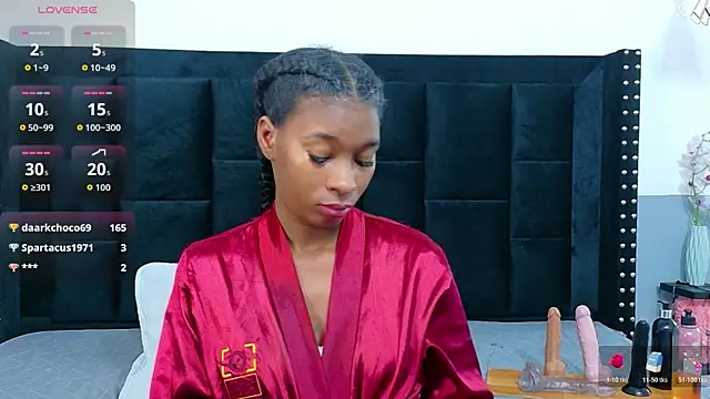 Snapshot of petitelittleebony chatting on June 25, 2026, 1:58 am petitelittleebony online show from June 25, 2026, 1:58 am