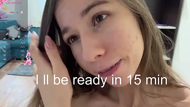 Snapshot of anna_kiss69 chatting on January 10, 2025, 9:13 am anna kiss69 online show from January 10, 2025, 9:13 am