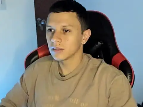 goodboy69l online show from June 8, 2026, 1:28 am