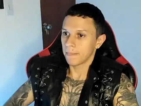 goodboy69l online show from June 10, 2026, 12:23 am