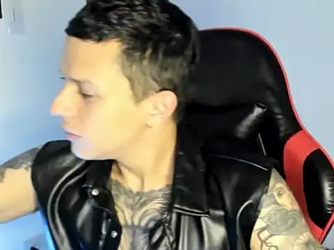 goodboy69l online show from June 17, 2026, 6:07 pm