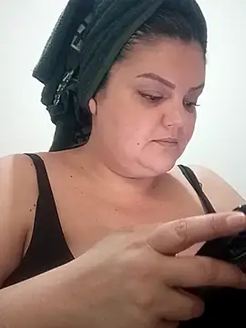 Madisonpalacio online show from March 15, 2026, 3:41 pm