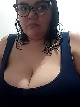 Madisonpalacio online show from October 3, 2025, 2:48 am