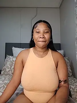 Snapshot of DrippinCaramelCutie chatting on May 19, 2026, 9:22 pm DrippinCaramelCutie online show from May 19, 2026, 9:22 pm