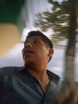 Snapshot of activo202 chatting on January 16, 2025, 11:48 pm activo202 online show from January 16, 2025, 11:48 pm