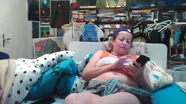 Snapshot of MariaAnaSunshine chatting on March 16, 2026, 10:34 pm MariaAnaSunshine online show from March 16, 2026, 10:34 pm