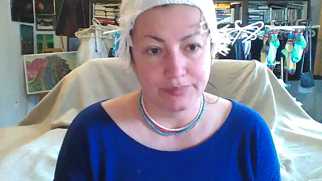 Snapshot of MariaAnaSunshine chatting on March 18, 2026, 5:43 am MariaAnaSunshine online show from March 18, 2026, 5:43 am