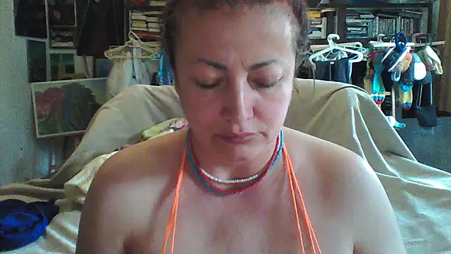 Snapshot of MariaAnaSunshine chatting on March 19, 2026, 5:51 am MariaAnaSunshine online show from March 19, 2026, 5:51 am