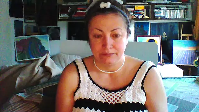 Snapshot of MariaAnaSunshine chatting on February 10, 2026, 9:08 am MariaAnaSunshine online show from February 10, 2026, 9:08 am