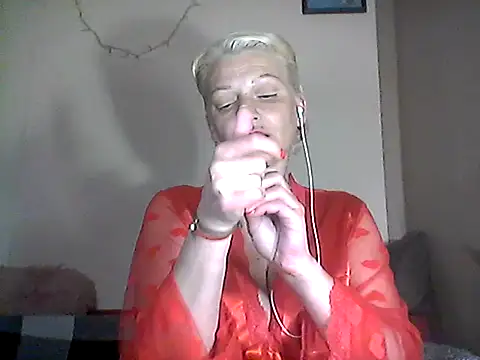 MaryJane441 online show from May 7, 2026, 8:01 pm