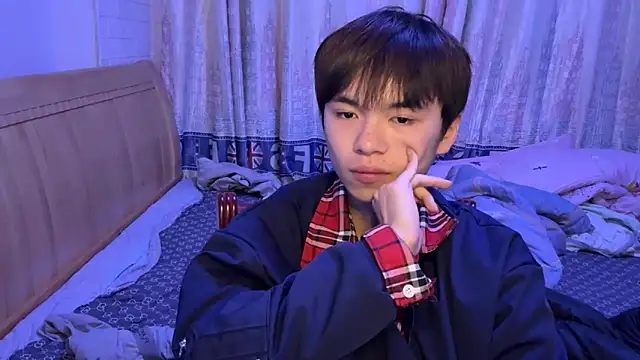 Snapshot of xiaottt1918 chatting on January 13, 2025, 11:30 am xiaottt1918 online show from January 13, 2025, 11:30 am