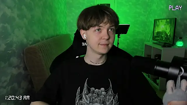 charonbaby1 online show from October 24, 2025, 10:20 pm